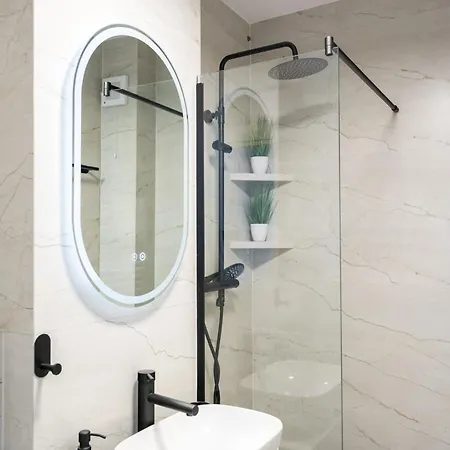 Apartment Obsidian | 3bdr | Calea Victoriei