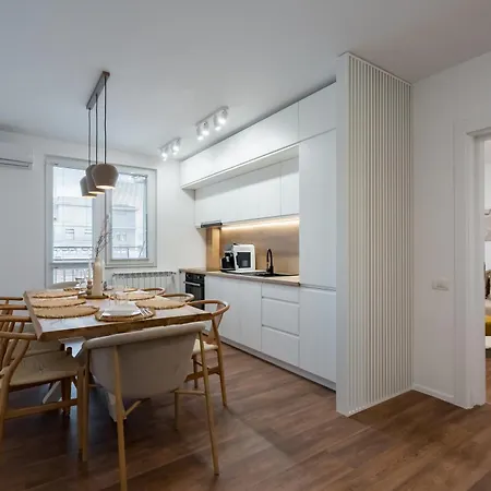 Obsidian | 3bdr | Calea Victoriei Apartment Bucharest